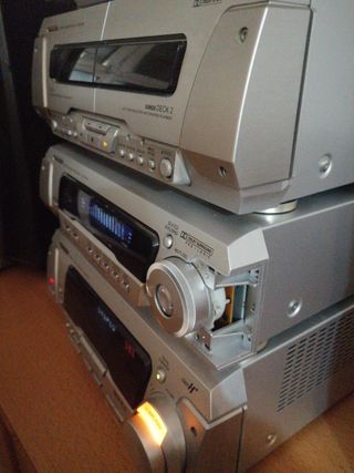 Equipo de música Technics plata