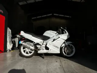 Honda VFR750 1991 Restaurada con su documentacion