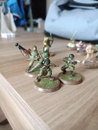 16 Miniaturas Heroscape