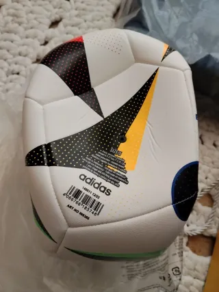 Lote UEFA EURO 2024: Peluche, Balón y Bolsa