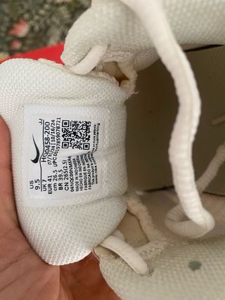 Nike Vomero 5 Beige/Blanco Sin Estrenar