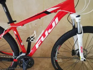 Bici MTB Marca: FUJI, Modelo: nevada 1.4, 29 ",S/M