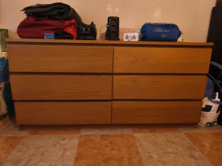 Cómoda doble de madera