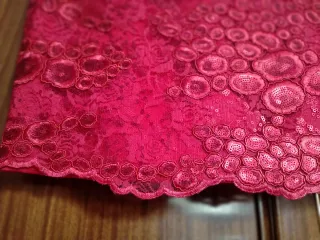 Vestido rojo para celebración, sin estrenar