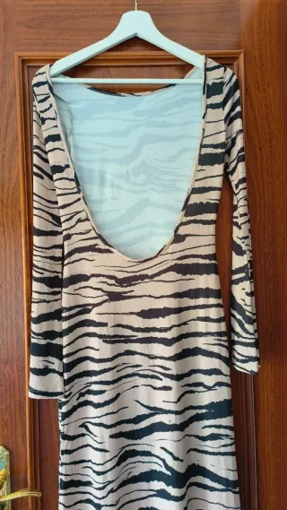 Vestido largo estampado animal print