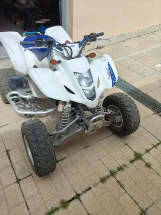 Suzuki LTZ 400 Quad