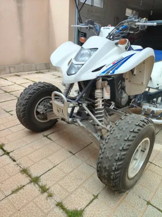 Suzuki LTZ 400 Quad