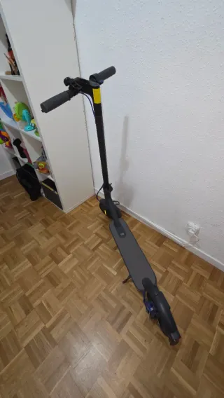 Patinete Eléctrico Xiaomi Mi Scooter 3