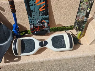 Hoverboard con asiento y cargador