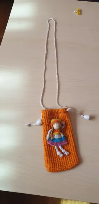 Borsina portagioielli bambola uncinetto