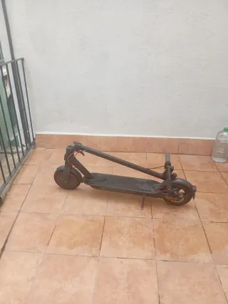 Patinete Eléctrico Xiaomi Poco Uso