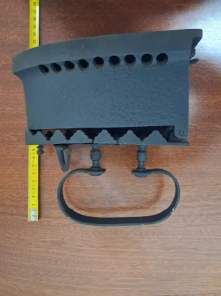 Plancha antigua de hierro fundido