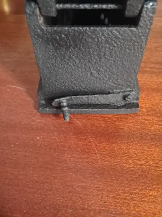 Plancha antigua de hierro fundido