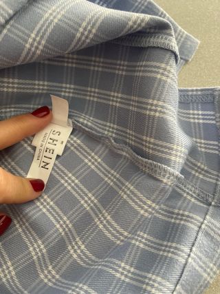 Minifalda cuadros azul y blanco