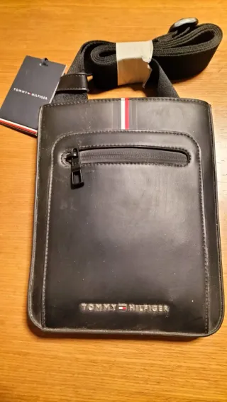 RIÑONERA TOMMY HILFIGER: