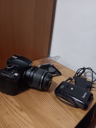 Cámara Nikon D3100 + Objetivo 18-55mm