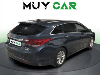 Hyundai i40 CW 1.7 CRDI BlueDrive Tecno Sky DCT 104 kW (141 CV)