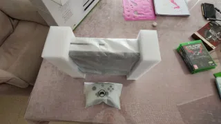 Xbox One S 1 Tb + 3 Giochi