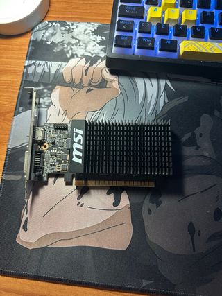 Kit tarjeta gráfica MSI + fuente alimentación