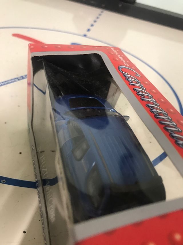 Isuzu VehiCross Cararama 1:43