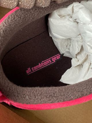 Zapatillas Nike ACG  IZY Purpura