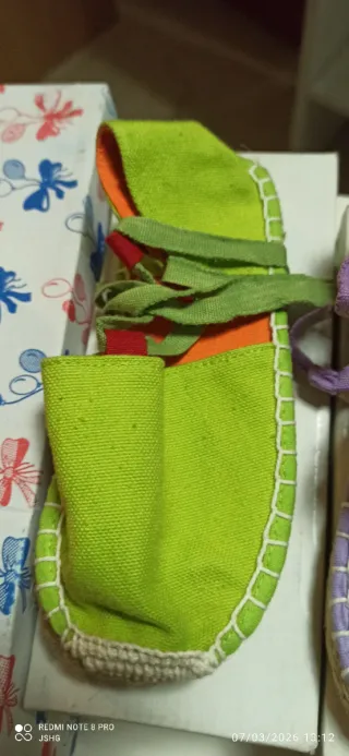 Alpargatas niña yute verde y naranja lote completo