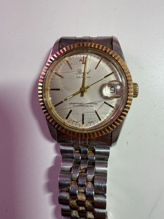 Reloj Royal Calendar Oro Acero