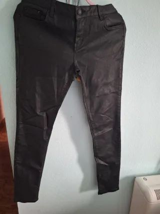 Pantalón Zara Negro Talla 38