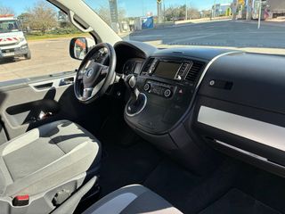 Volkswagen Multivan 2013