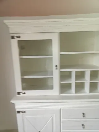 Aparador blanco madera con vitrina