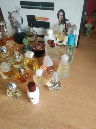 Miniature di Profumi Collezione Varia