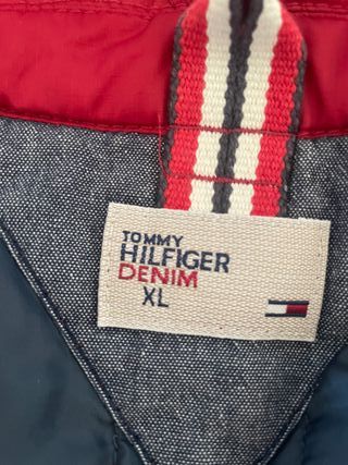 Cazadora Tommy Hilfiger Roja