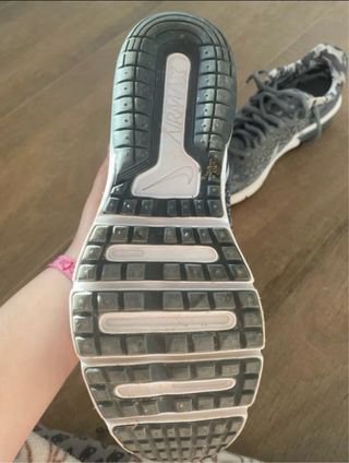 Zapatillas Nike Air Max grises y multicolor unisex