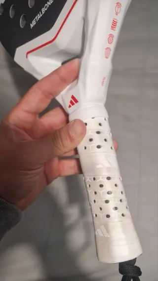 Raquete Adidas Metalbone Team