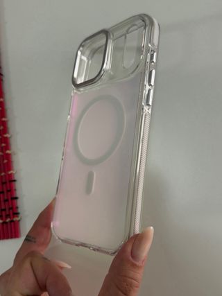 Funda iPhone 17 Pro Max Iridiscente