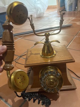 Teléfono Antiguo Madera y Latón