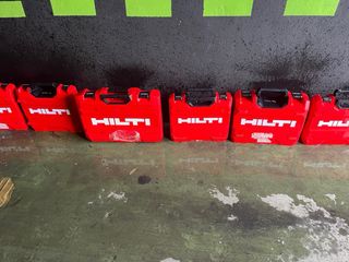 Lote maletines HILTI y Milwaukee