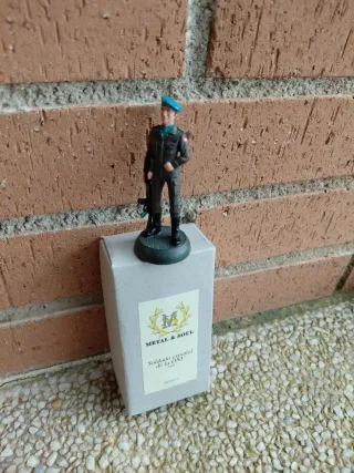 2 Soldados de plomo Metal & Soul