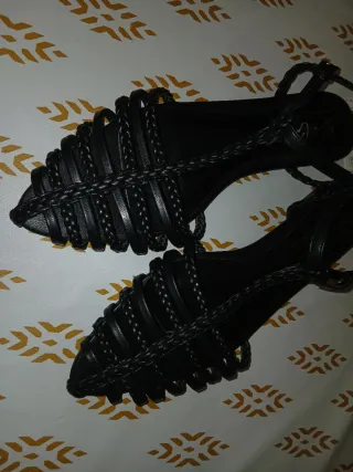 Sandalias negras trenzadas mujer T.39