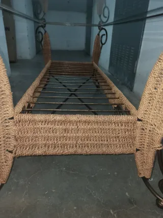 Mesa de centro hierro forjado y mimbre cristal