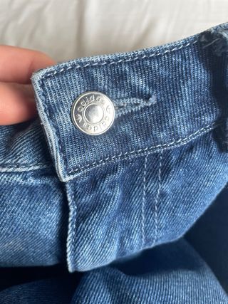 Pantalón vaquero Adidas ancho talla 33