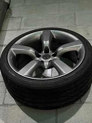 Llantas Nissan 350Z