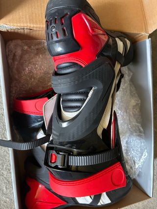 Botas de Motocross Bela Rojas y Negras número 42