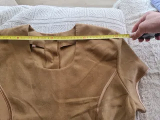 Blusa Vintage 90s Estructurada - Corte en Punta