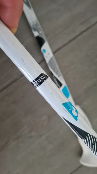 Esquís Wedze 90 cm + bastones Wedze 70 cm