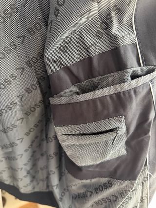 Cazadora bomber BOSS negra