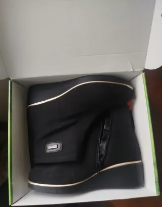 Botas Doctor Cutillas Talla 39 Negras Nuevas