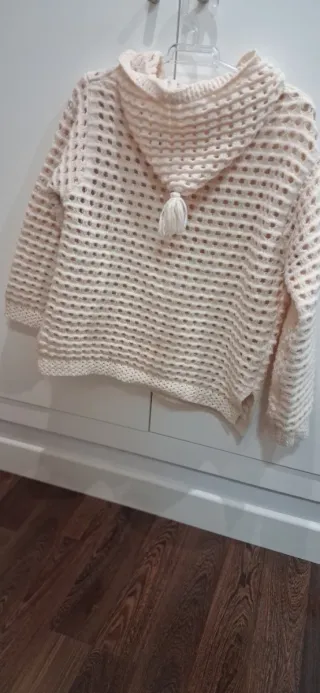 Sudadera de lana beige