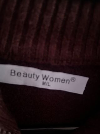 Jersey marrón con cremallera