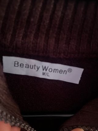 Jersey marrón con cremallera